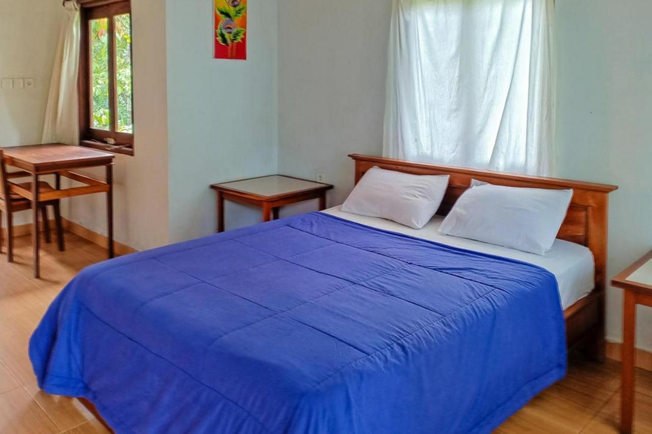 Dina Home Stay At Desa Wisata Wongayagede 자띠루위 외부 사진