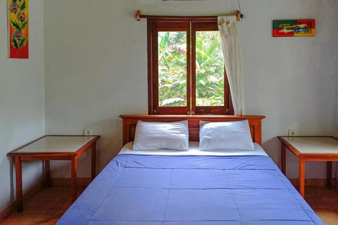 Dina Home Stay At Desa Wisata Wongayagede 자띠루위 외부 사진